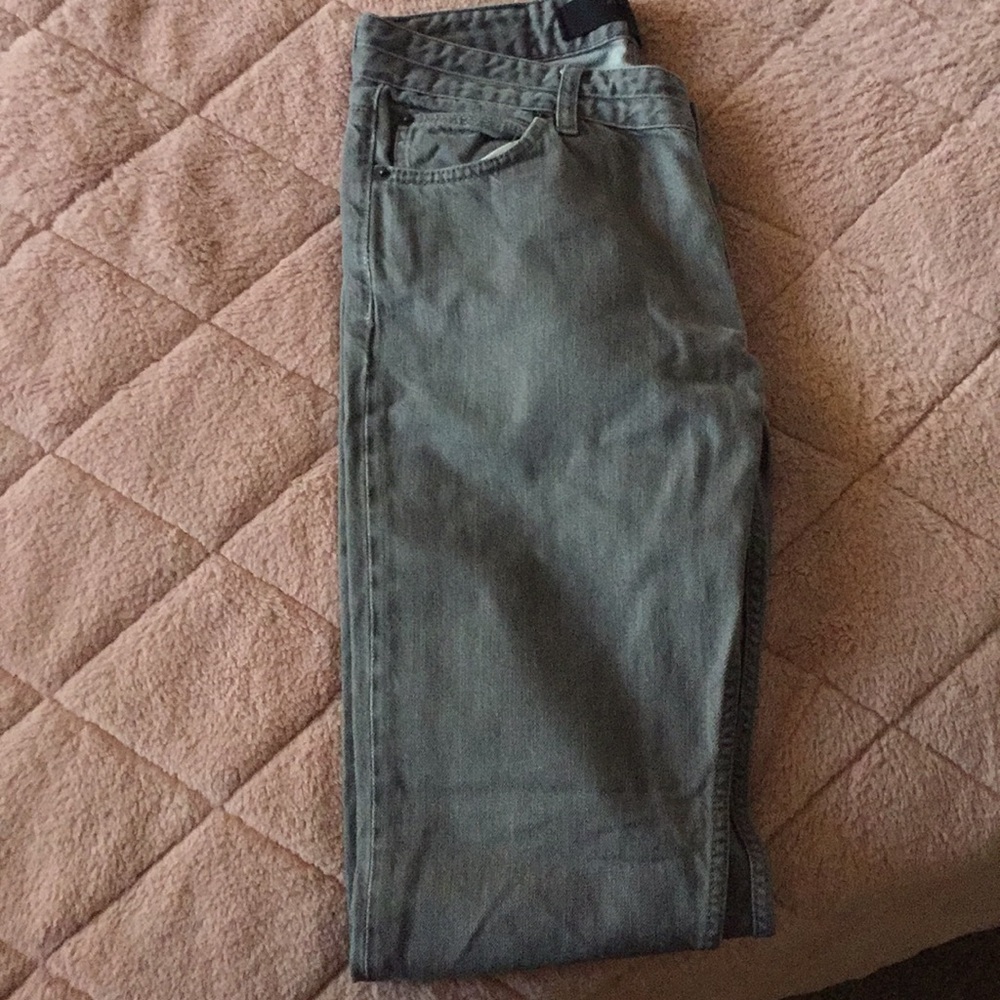 Surface to air skinny grey size 29